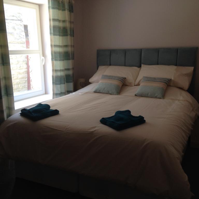 The Old Coach House Apartment อายเมาธ์ ภายนอก รูปภาพ